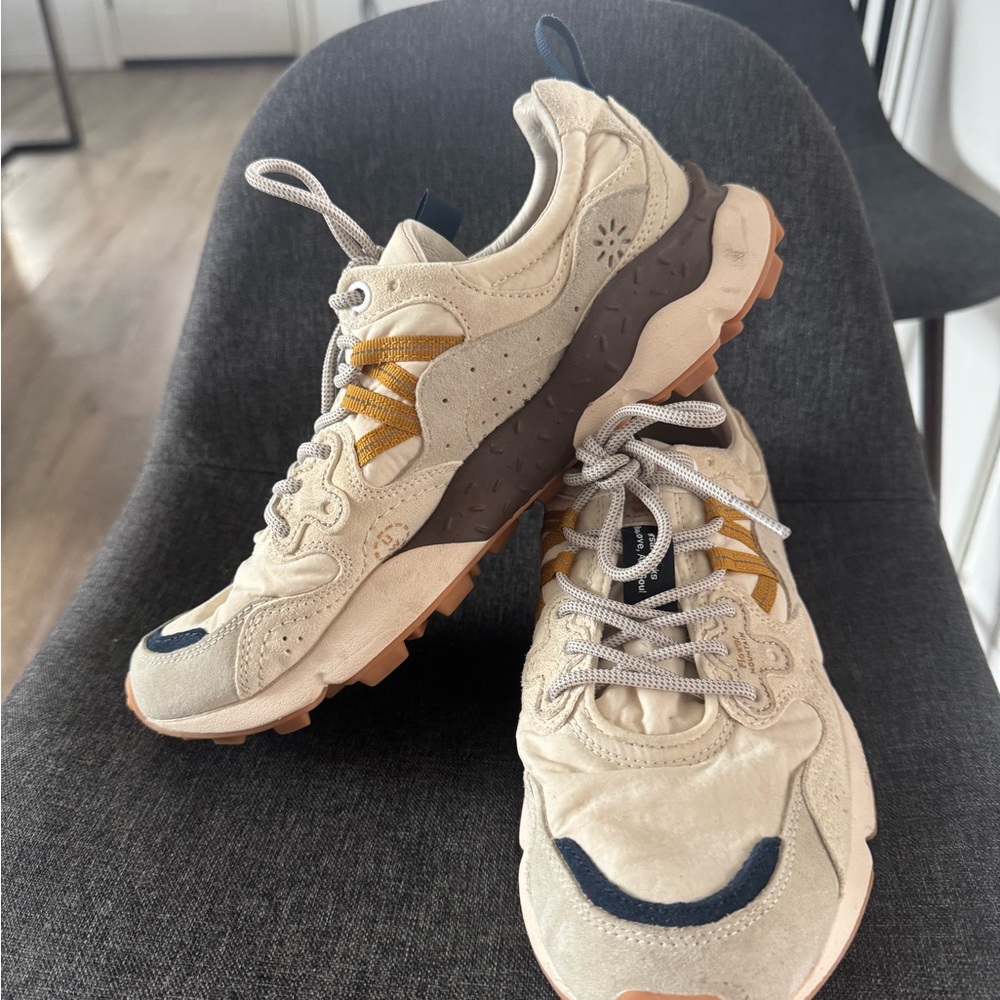 Men's Beige Trail Sneakers with Mustard Accents